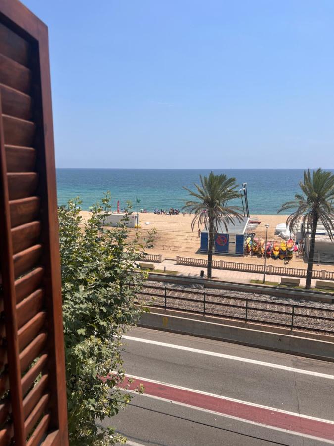 Vilador Beach Hotel El Masnou Exterior foto